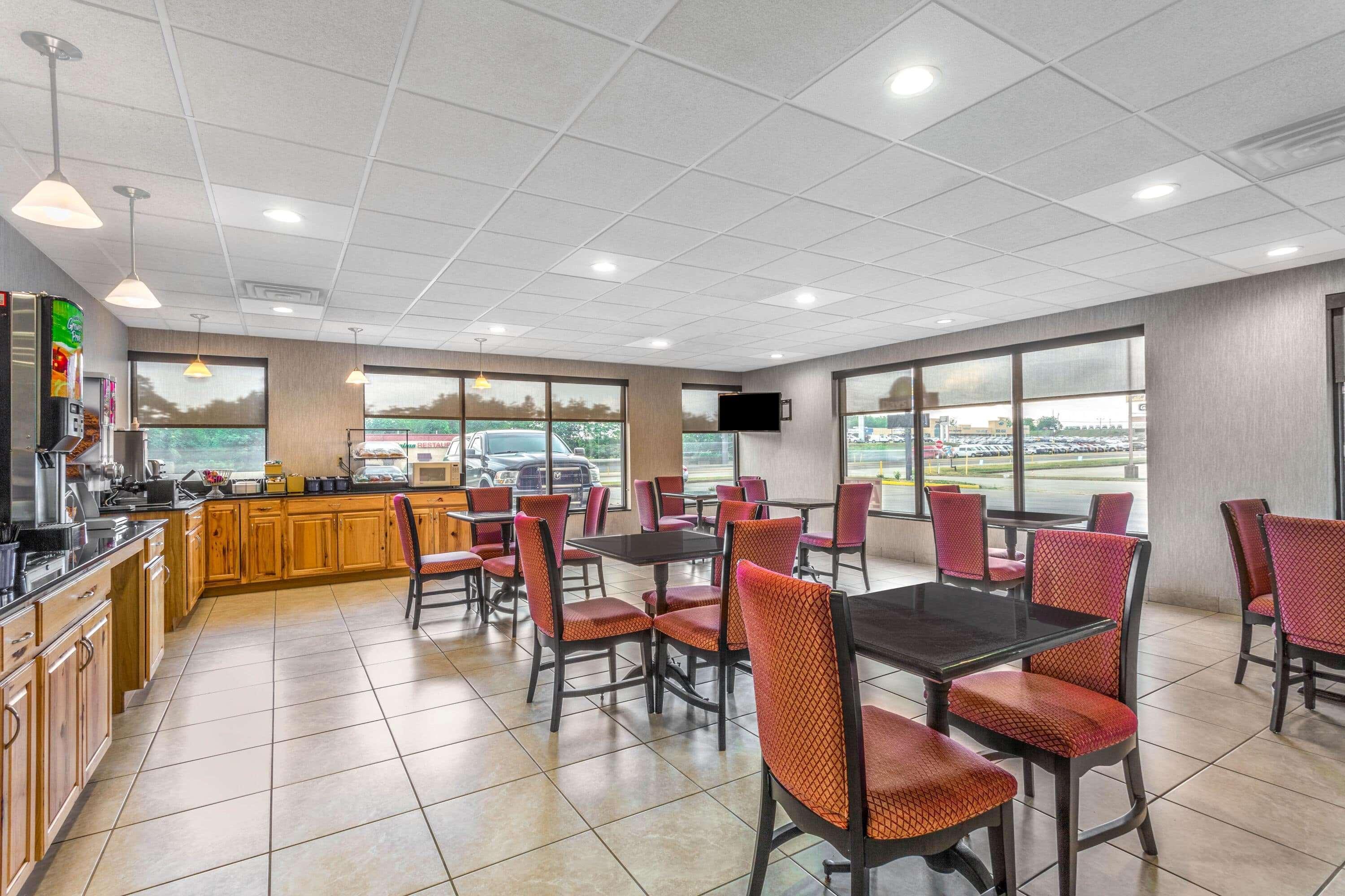 Days Inn By Wyndham Blairsville Exterior photo
