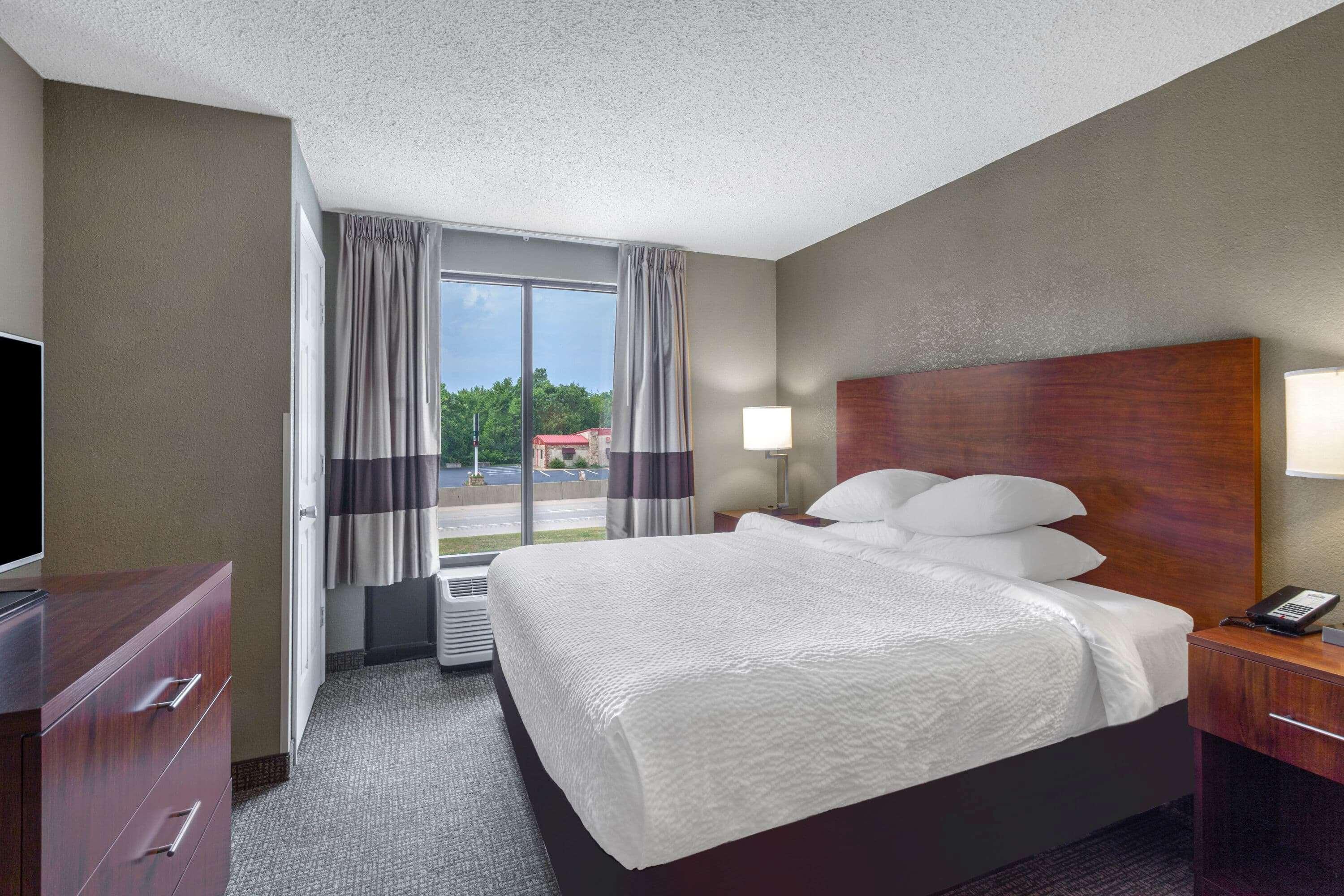 Days Inn By Wyndham Blairsville Exterior photo