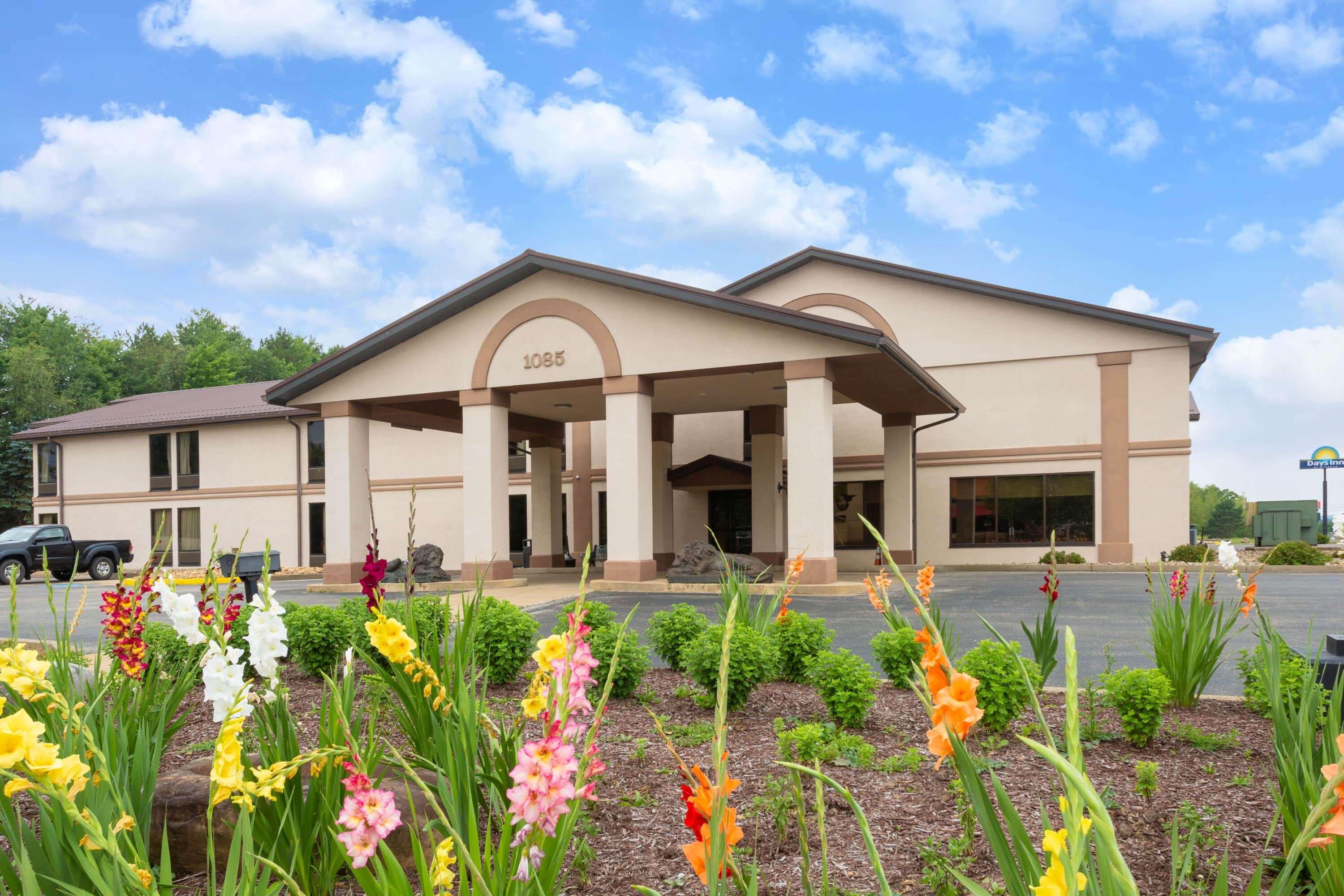 Days Inn By Wyndham Blairsville Exterior photo